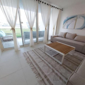 Lagon view 3 bedroom apt+garden